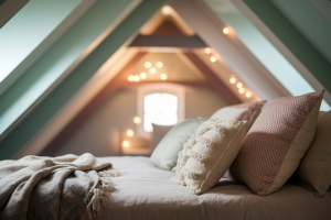 Idée peinture chambre sous pente : 35 inspirations déco