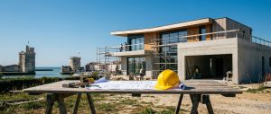 Construire sa maison à La Rochelle : ce qu'il faut savoir avant de se lancer